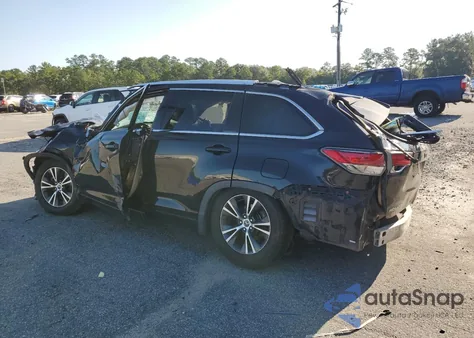 2016 Toyota Highlander Xle from USA, damaged, VIN 5TDKKRFH0GS147074